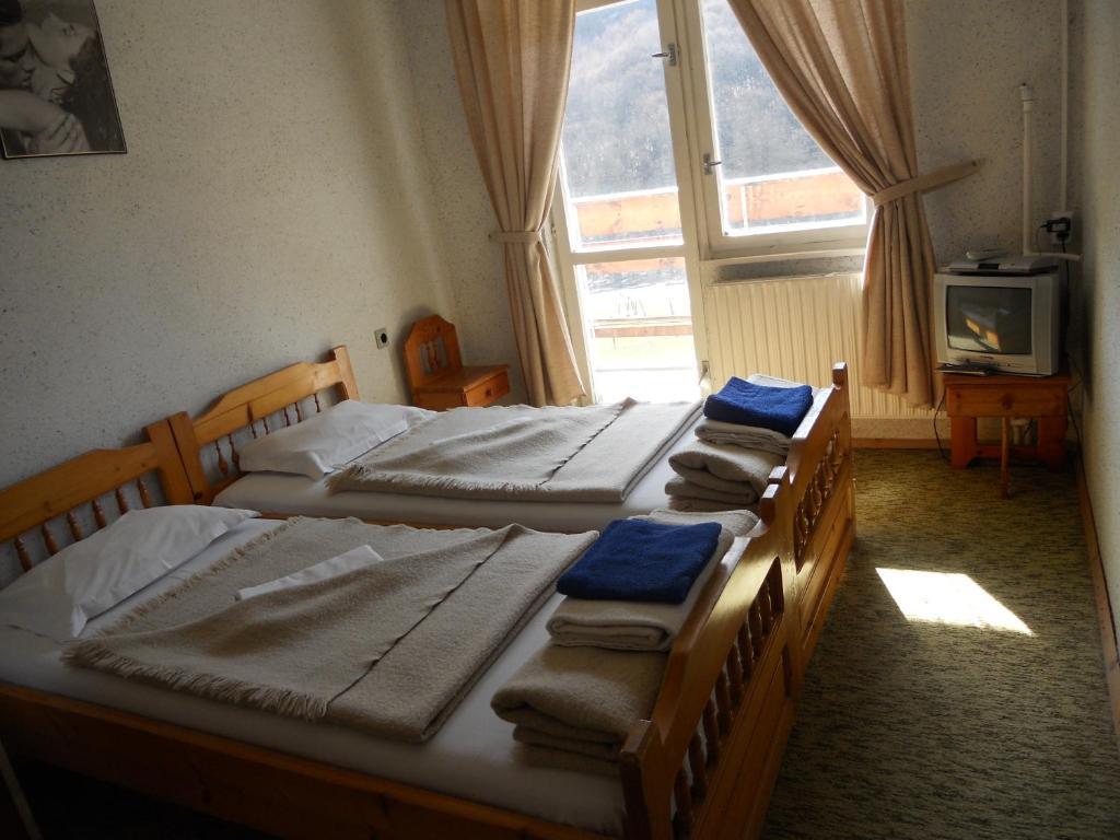 Ledenika Lodge Vratsa Room photo