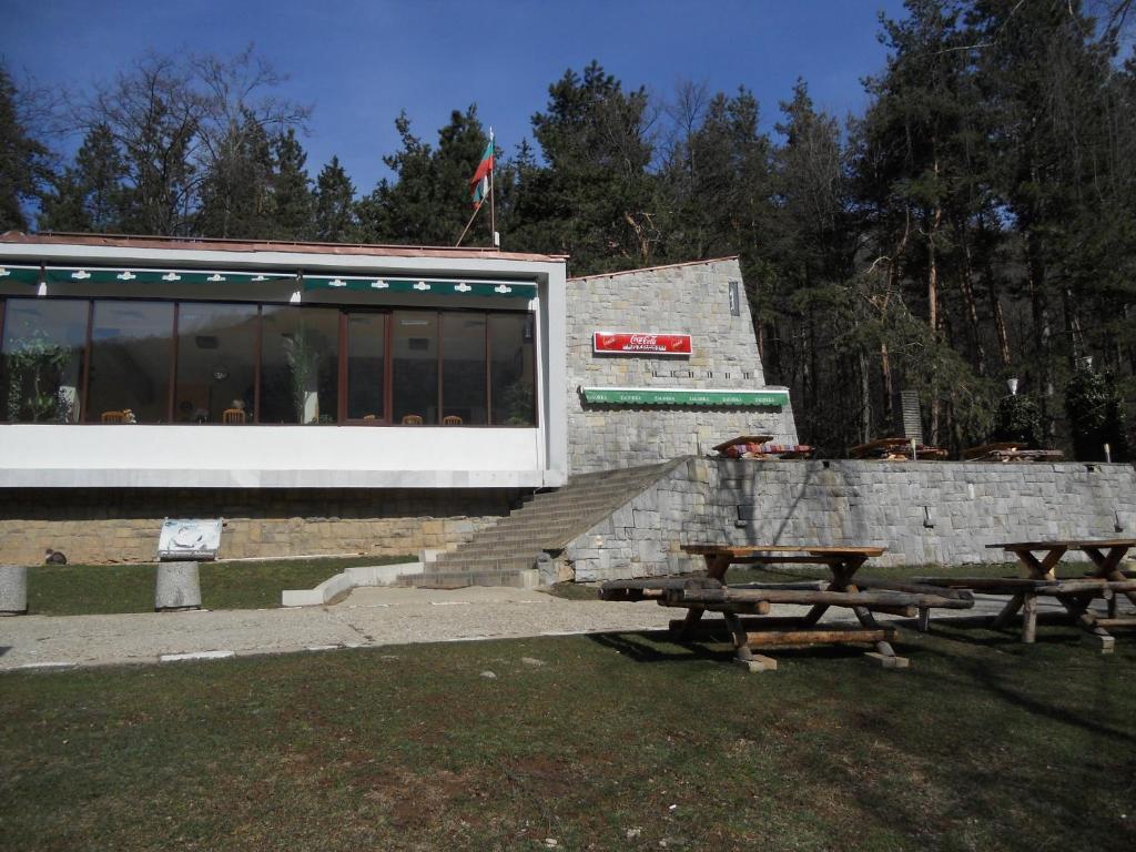 Ledenika Lodge Vratsa Exterior photo