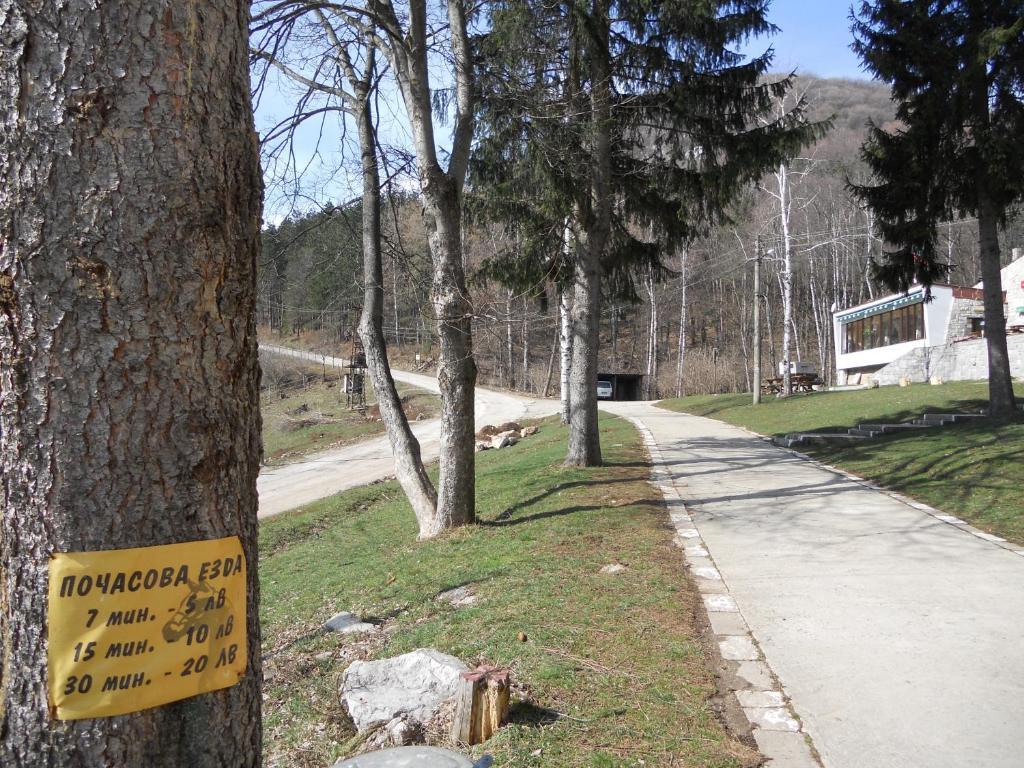 Ledenika Lodge Vratsa Exterior photo